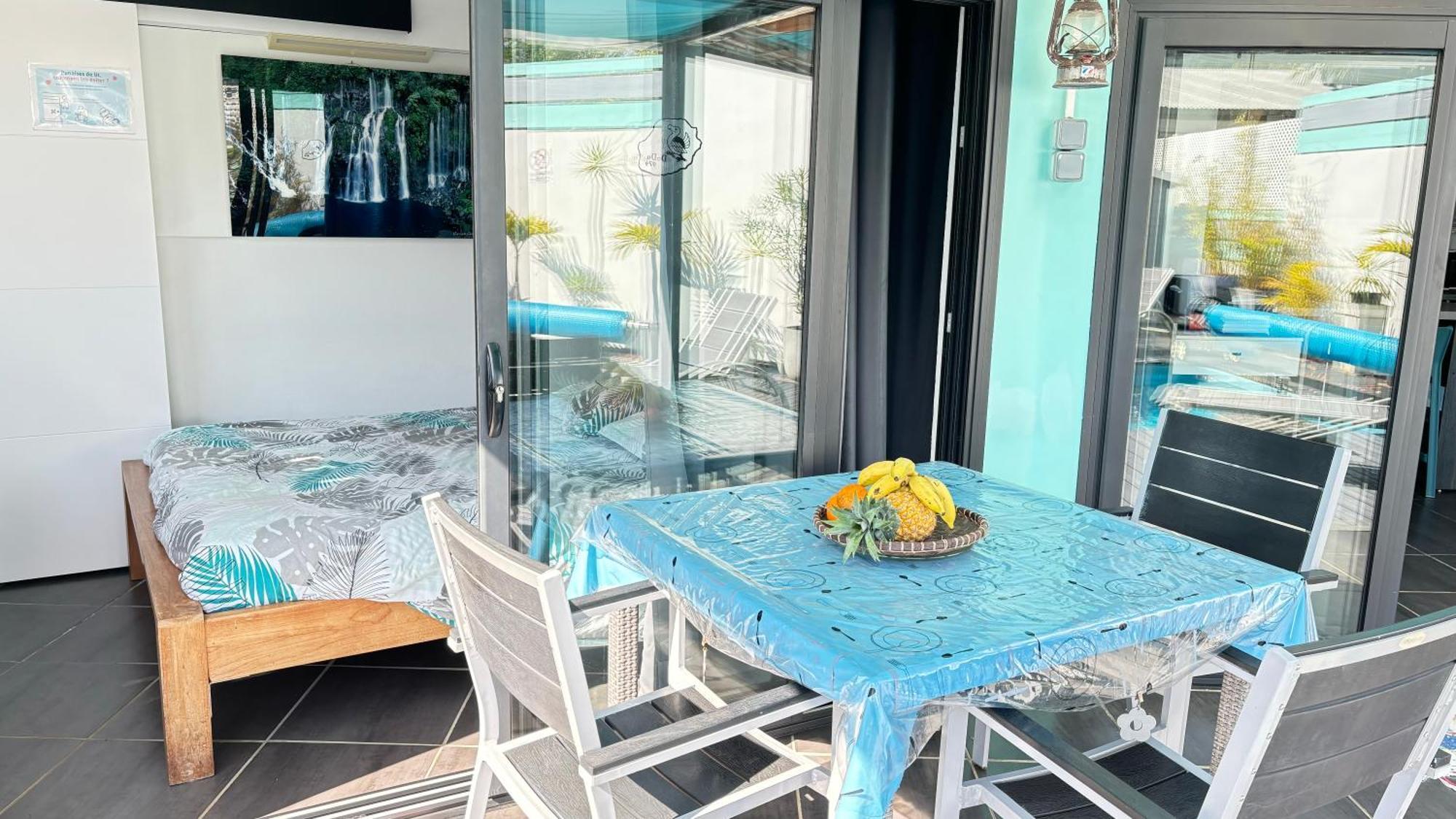 Plumeria Holidays แซ็ง-ปีแยร์ ภายนอก รูปภาพ